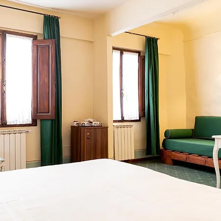 Gasthof Casa Uffizi Xiii Century Tower House Boutique