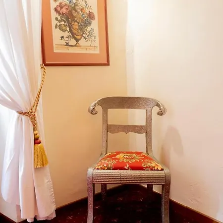 Casa Uffizi Xiii Century Tower House Boutique בית הארחה